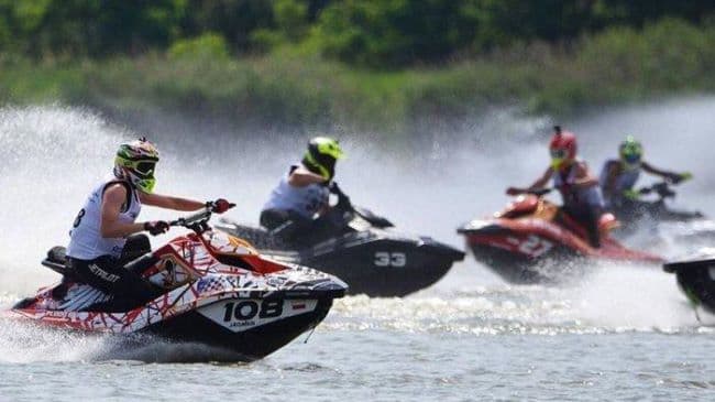 eceng_gondok_kja_di_danau_toba_pj_gubernur_sumut_perhatikan_setiap_detail
