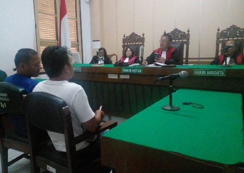 edarkan_35_bungkus_ganja_warga_deli_serdang_diadili_di_pn_medan
