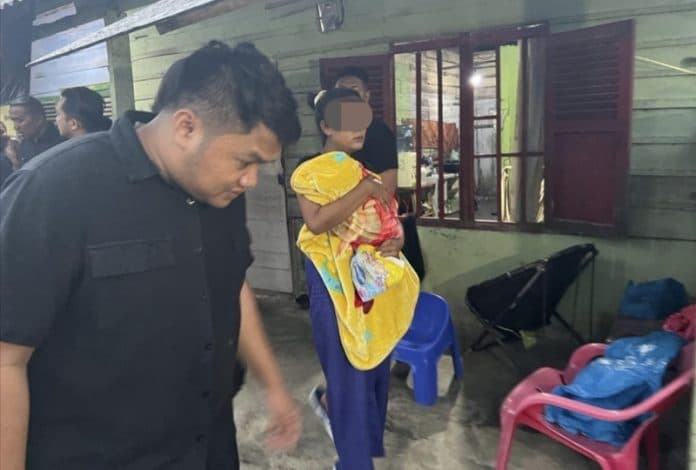 edarkan_sabu_ibu_muda_ditangkap_personel_polsek_medan_tuntungan