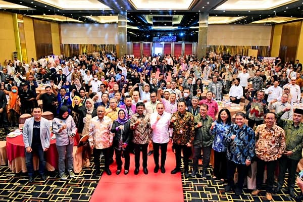 edy_rahmayadi_jamin_kebebasan_pers_di_sumut_menkominfo_pers_adalah_pilar_demokrasi