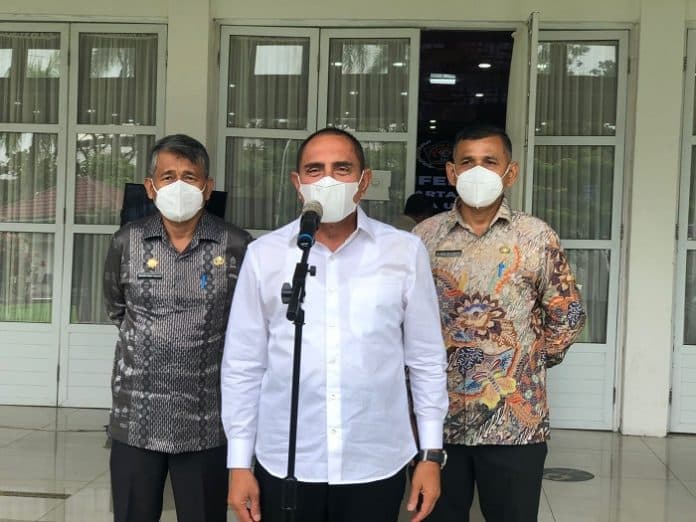 edy_rahmayadi_usul_pasang_tanggul_di_medan_utara_atasi_banjir_rob