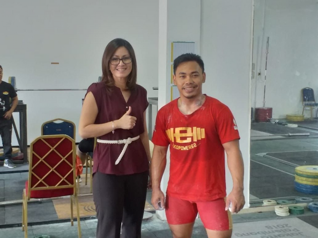 eko_lifter_indonesia_tetap_latihan_saat_jakarta_dilanda_virus_korona