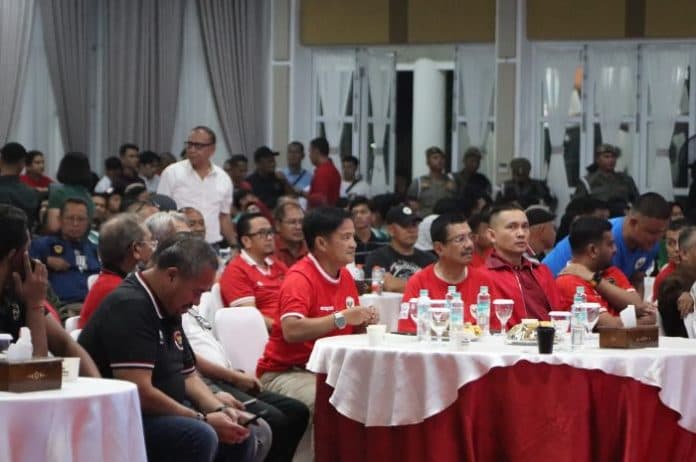 eks_gubernur_dan_pj_gubernur_sumut_nobar_timnas_u_23_di_rumdis