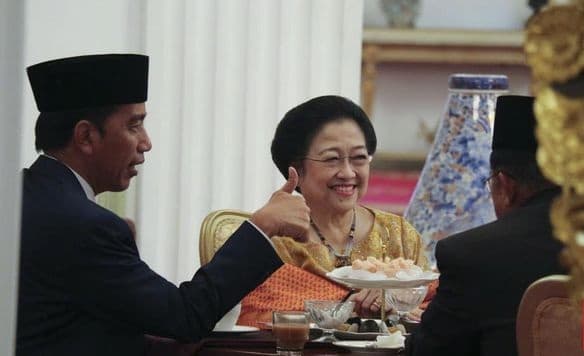 elit_politik_pdip_tuding_kelompok_oligarki_mau_pisahkan_jokowi_dan_megawati