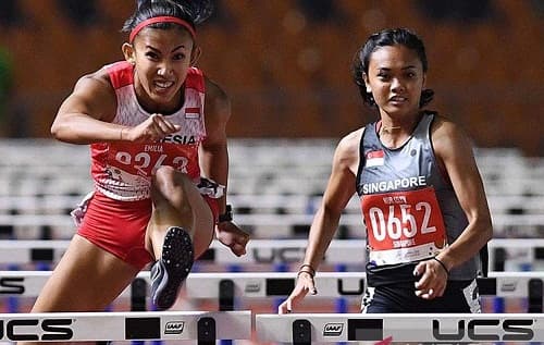 emilia_nova_didapuk_jadi_pembawa_bendera_merah_putih_di_sea_games_vietnam