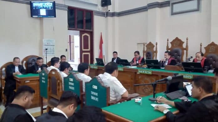 empat_penyuap_bupati_labuhanbatu_nonaktif_divonis_bervariasi_mantan_waka_dprd_dipenjara_2_tahun