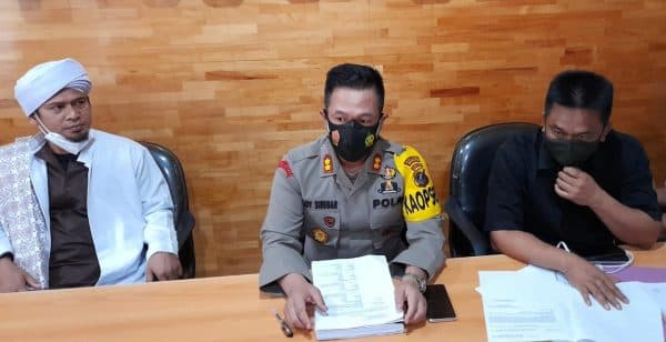 empat_tersangka_pemandian_jenazah_bukan_muhrimnya_tak_ditahan_ini_penjelasan_kapolres_siantar