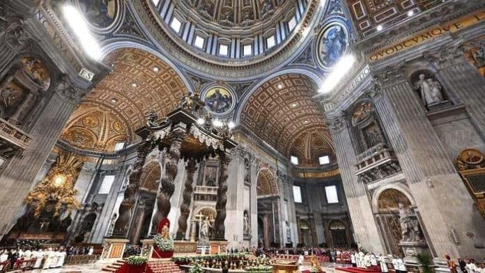 enam_gereja_ikonik_dunia_untuk_merayakan_natal_2024_penuh_kesan