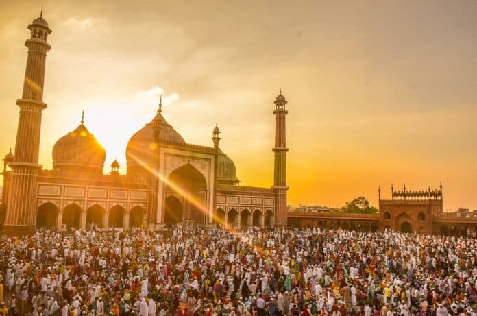 enam_keutamaan_hari_jumat_yang_harus_anda_ketahui_limpahan_pahala_salah_satunya