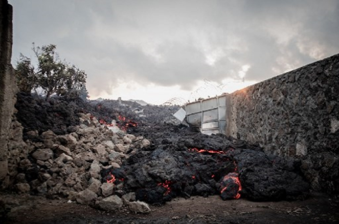 erupsi_gunung_berapi_kongo_hancurkan_ratusan_rumah_15_tewas_170_anak_hilang