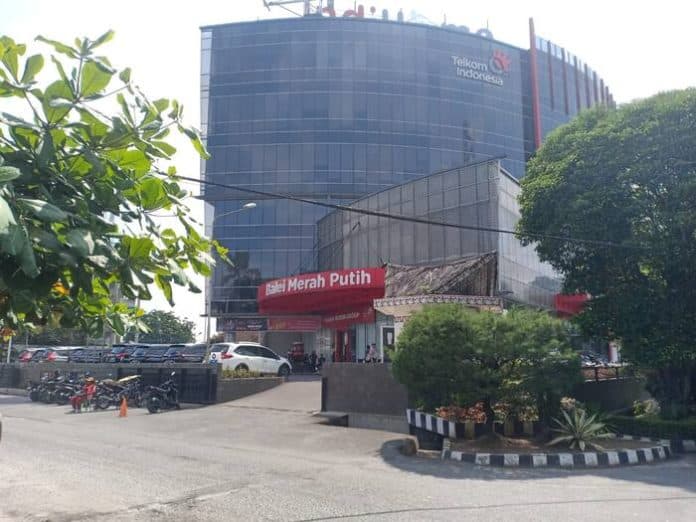 esron_sinaga_terseret_kasus_dugaan_korupsi_pembangunan_gedung_balei_merah_putih