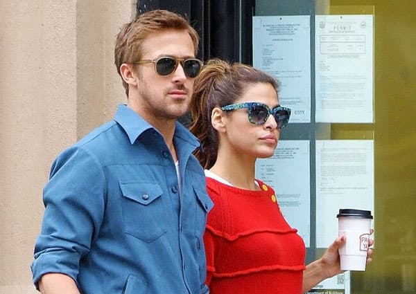 eva_mendes_ungkap_kesepakatan_non_verbal_dengan_ryan_gosling_sebelum_punya_anak