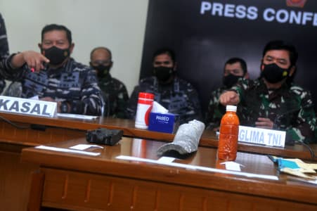 evakuasi_medis_awak_kri_nanggala_402_dipersiapkan_tni