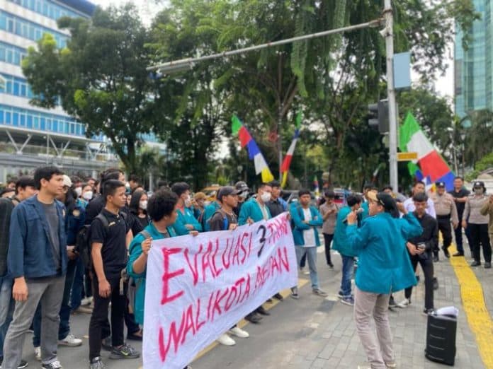 evaluasi_3_tahun_bem_si_sumut_sebut_kolaborasi_medan_bobrok