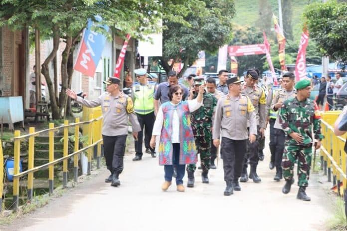 event_aquabike_di_tongging_berlangsung_lancar_kapolres_tanah_karo_apresiasi_masyarakat_jaga_kamtibmas