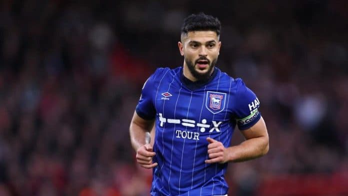 faktor_agama_kapten_ipswich_town_tolak_pakai_ban_pelangi