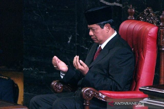 ferdinand_pastikan_sby_hadiri_pelantikan_jokowi_maruf
