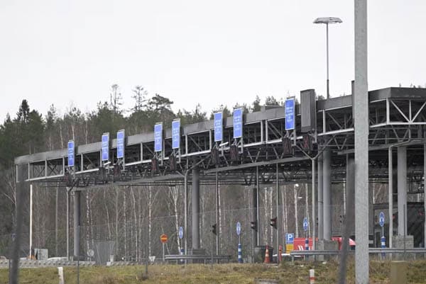 finlandia_blokade_perbatasan_untuk_antisipasi_pencari_suaka_yang_masuk_dari_rusia