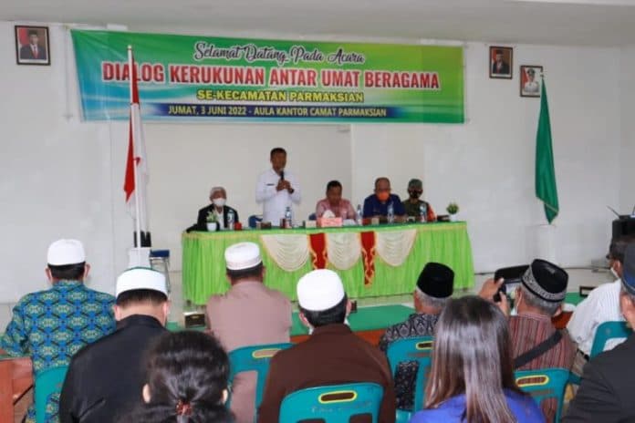 fkub_toba_gelar_dialog_kerukunan_antar_umat_beragama