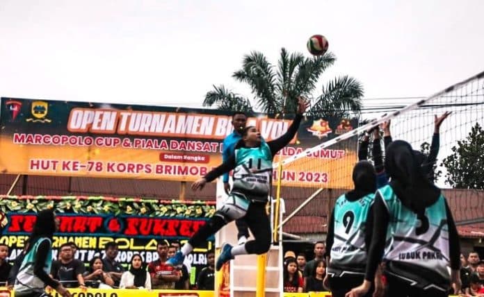 focus_lensa_smash_nan_mematikan_di_turnamen_voli_marcopolo_cup