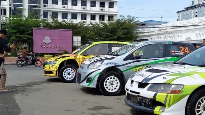 fokus_lensa_menghembuskan_angin_rally_ke_masyarakat_medan