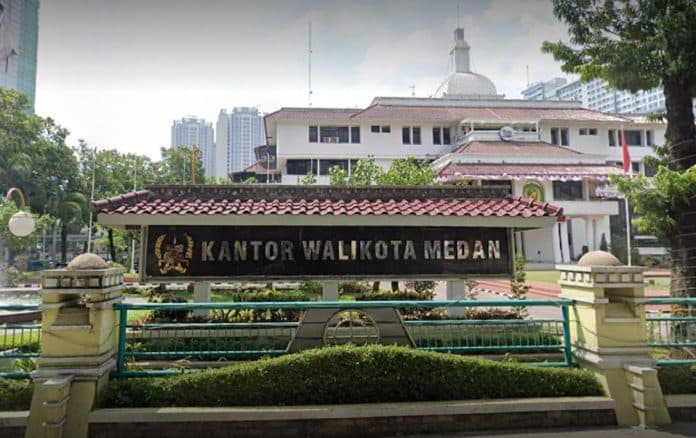 forkopimda_kota_medan_gunakan_mobil_listrik_hyundai_berikut_kisaran_harganya