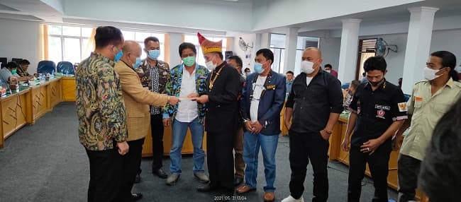 forum_lintas_ormas_datangi_dprd_dairi_sampaikan_dukungan_usaha_tambang_pt_dpm