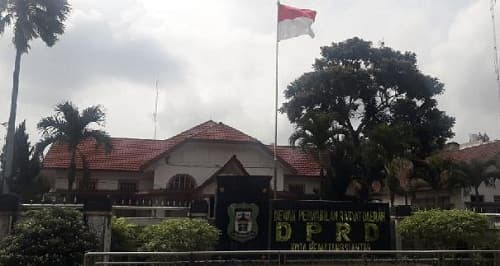 fraksi_di_dprd_siantar_kompak_mendesak_agar_surat_dari_pemprovsu_ditindaklanjuti