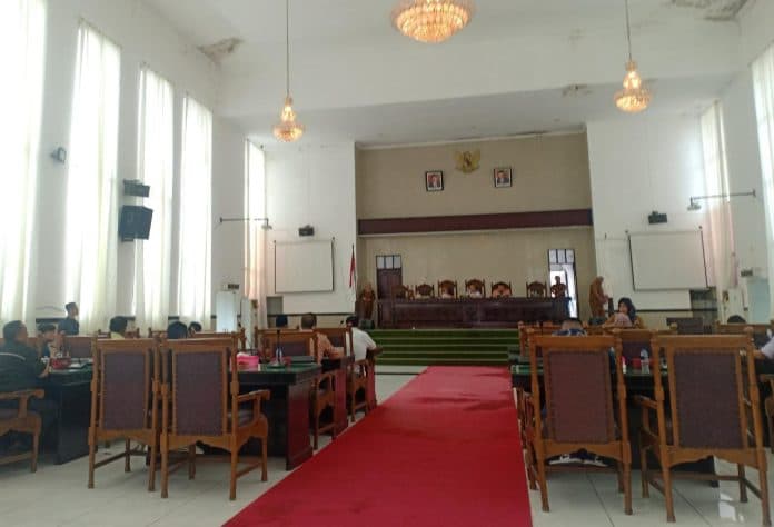 fraksi_hanura_minta_wali_kota_pematang_siantar_nonaktifkan_camat_beristrikan_bacaleg