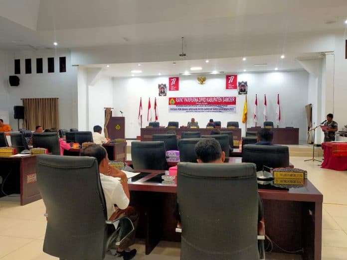 fraksi_pdi_perjuangan_tak_hadiri_pengesahan_p_apbd_samosir_2022_ini_alasannya