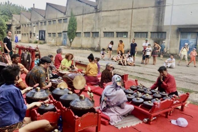 gamelan_kancil_ikuti_festival_jardingue_di_prancis