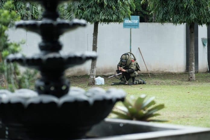 gandeng_gegana_brimob_poldasu_pln_uiw_sumut_gelar_simulasi_tanggap_darurat