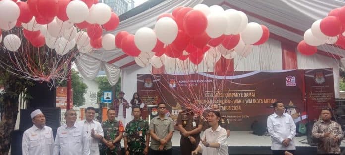 gandeng_ketiga_paslon_kpu_kota_medan_gelar_deklarasi_kampanye_damai