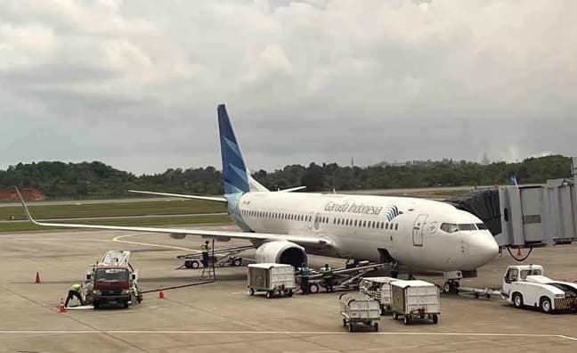 garuda_indonesia_turunkan_harga_tiket_di_libur_nataru