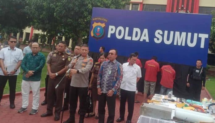 gasak_hingga_lebih_dari_rp3_miliar_poldasu_hentikan_aksi_komplotan_pembobol_atm_antar_provinsi