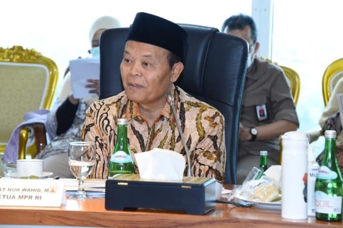 gawat_akurasi_data_bansos_diragukan_hnw_desak_kenaikan_harga_bbm_dibatalkan