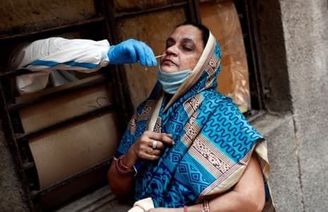 gawat_nyaris_20_ribu_kasus_covid_19_sehari_di_india