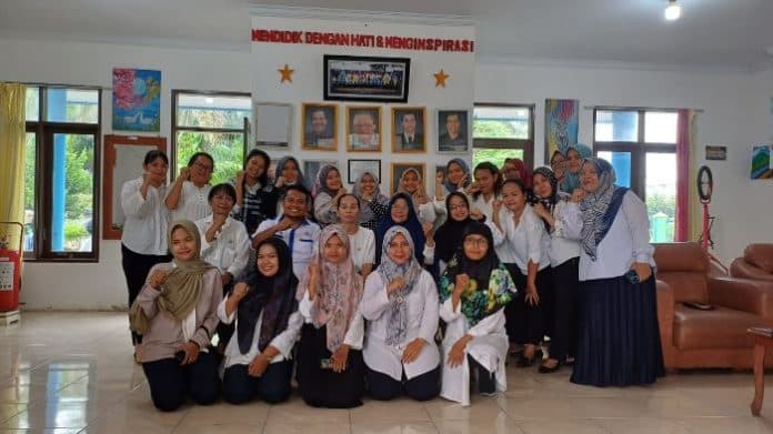 gebrakan_kepala_slb_negeri_pembina_transformasi_pendidikan_melalui_tim_kreatif