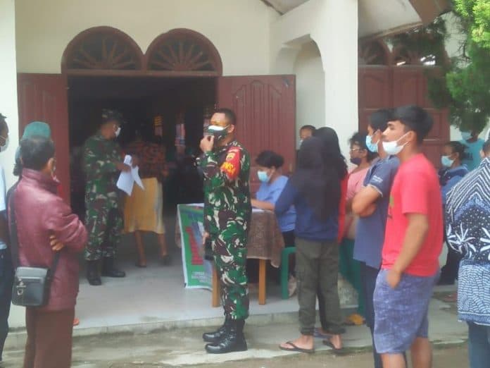 gebyar_vaksinasi_berlanjut_di_toba_300_warga_disuntik_dosis_kedua