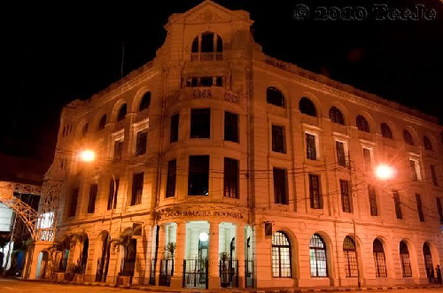 gedung_london_sumatera_bangunan_bergaya_eropa_tak_tergerus_zaman