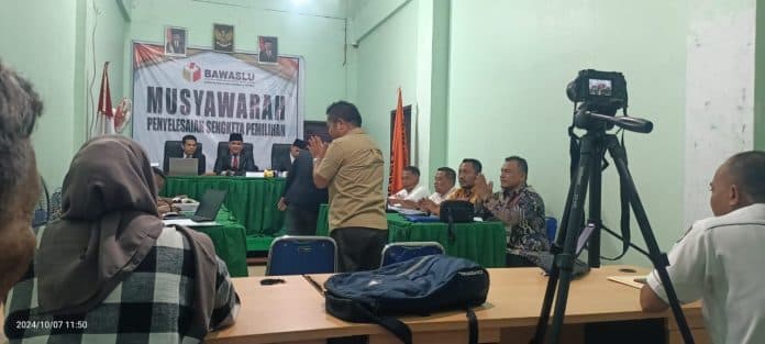 gegara_kemiripan_nama_kepala_sma_kusuma_bangsa_diperiksa_bawaslu_labura