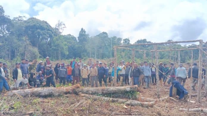 gegara_pengelolaan_hutan_kemasyarakatan_seluas_443_hektar_warga_parbuluan_dairi_nyaris_bentrok