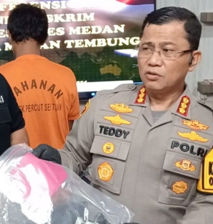 gegara_upah_tak_sesuai_pria_ini_nyaris_bunuh_perempuan_uzur