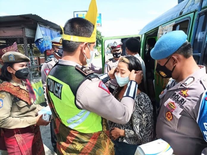 gelar_ops_patuh_toba_2021_sat_lantas_polres_batu_bara_edukasi_warga
