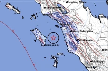 gempa_bumi_47_magnitudo_guncang_kepulauan_nias