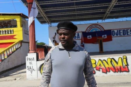 geng_haiti_bakal_buka_blokade_bbm_jika_pm_henry_mundur