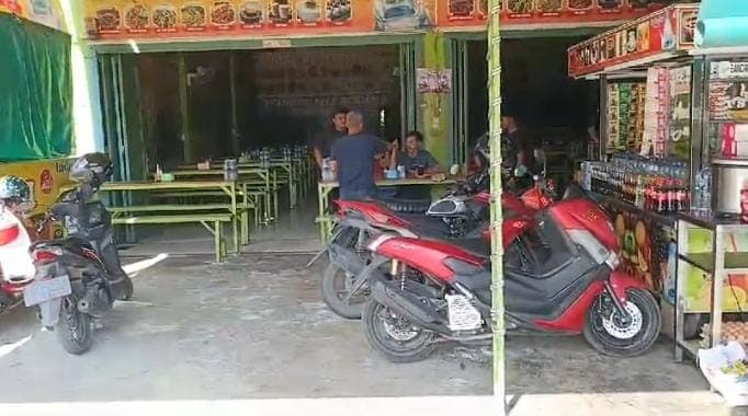 geng_motor_serang_warkop_mie_aceh_warga_cari_identitas_puluhan_pelaku