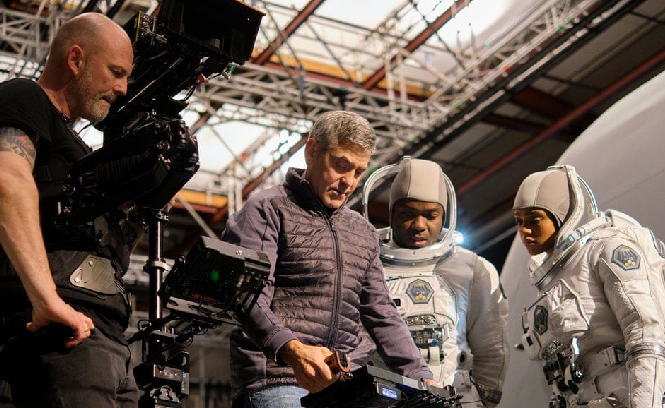 george_clooney_dirawat_di_rumah_sakit_setelah_penurunan_berat_badan_untuk_film_the_midnight_sky