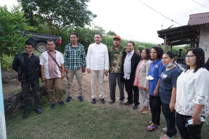 gereja_gkki_traju_terima_bantuan_renovasi_dari_bupati_pakpak_bharat