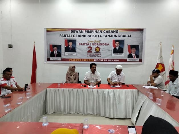 gerindra_cabang_tanjungbalai_deklarasikan_gibran_sebagai_bacawapres_prabowo